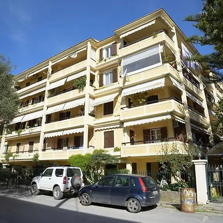 Rouva Maria's - Down Town Corfu * Corfu (city)